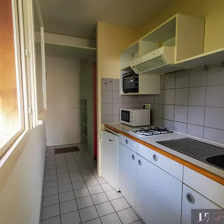 Meuble 4 Pers. Avec Terrasse Et Parking, Proche - Fr-1-825-1 *